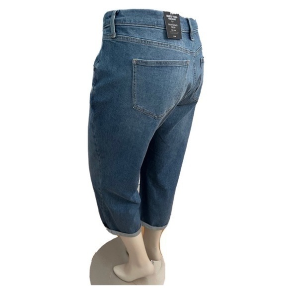 NWT Simply Vera Wang Distressed Crop Jeans Mid Rise Boyfriend Capris 18 - Picture 5 of 9